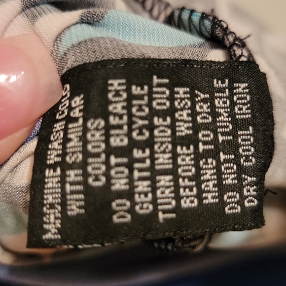 Women's Sundress - Picture 6 of 7